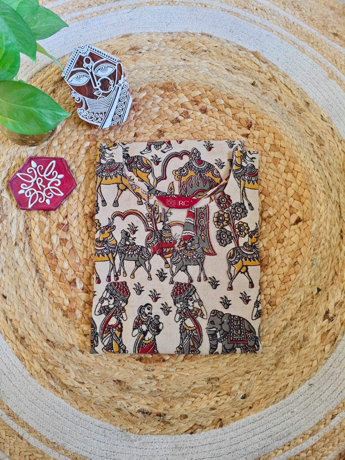 Kalamkari kurti